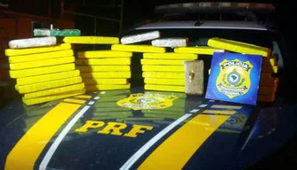 Maconha apreendida em ônibus na BR 230