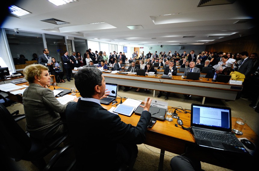 Comissão de Assuntos Sociais do Senado.