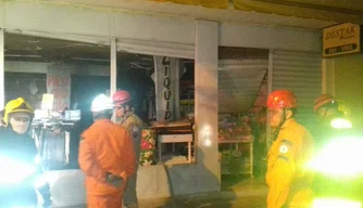 Incêndio na loja Destak