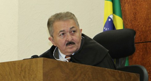 Edvaldo moura