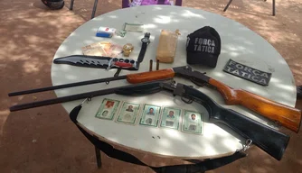 Drogas e armas apreendias na Operação
