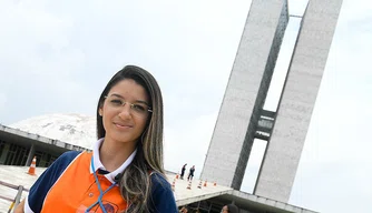 Lanielle foi 1ª colocada do Concurso de Redação do Senado Federal.