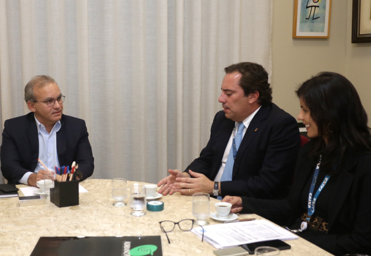O presidente da Caixa fez uma visita de cortesia ao prefeito Firmino nesta sexta-feira (22).