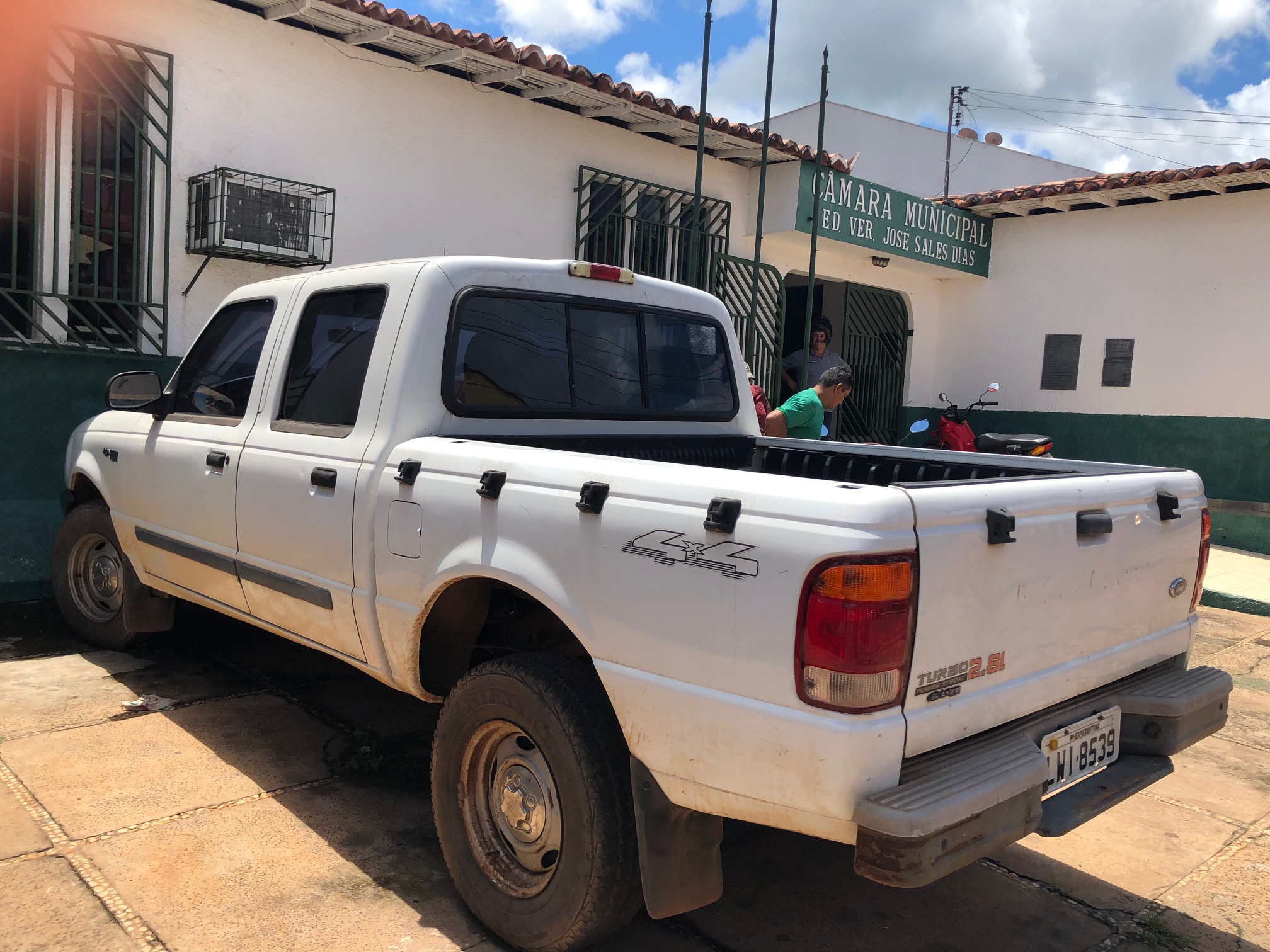Pick-up Ranger da Câmara de Esperantina.