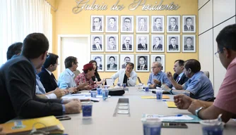 Reunião com representantes.