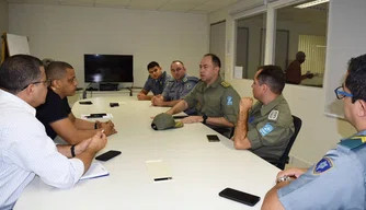 Reunião entre as PMs.