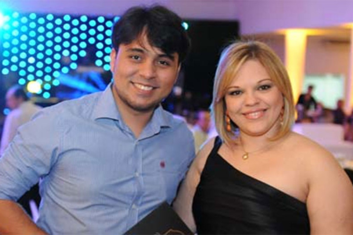 Casal acusado de estelionato