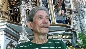 Jornalista e escritor piauiense, Mário Pires Santana