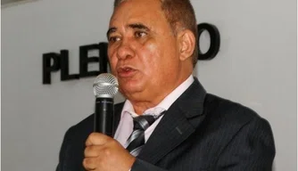 Prefeito Maninho de Gilbués.