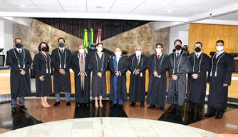 Novos juízes
