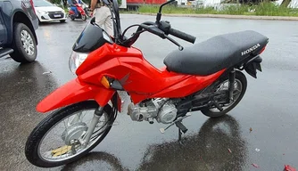Acidente envolvendo Motocicleta e cavalo-trator em Teresina.