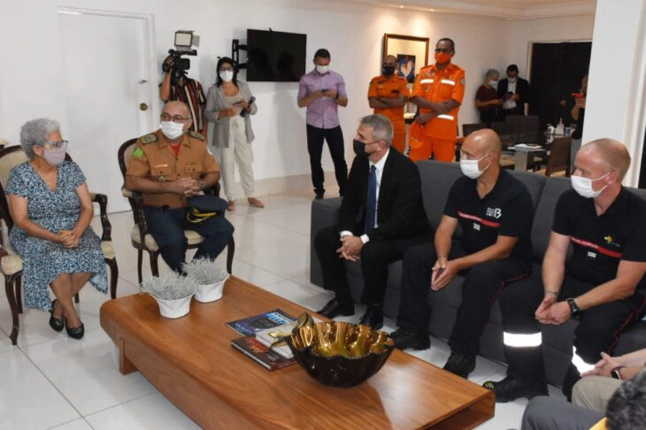 Governadora Regina Sousa e Comandante do Corpo de Bombeiros do Piauí José Rêgo
