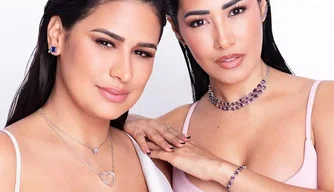 Simone & Simaria.