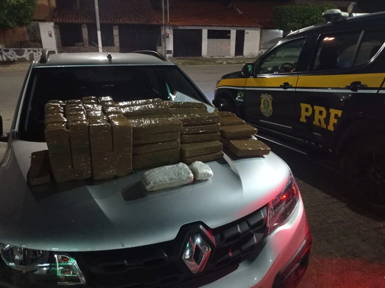 Droga Apreendida em malas
