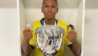 Jovem piauiense é convocado para Seleção Brasileira de Handebol. Jovem piauiense é convocado para Seleção Brasileira de Handebol.