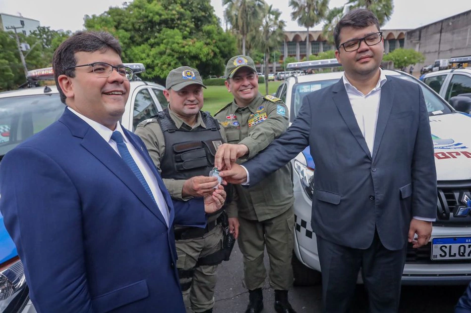 Rafael entregua 200 viaturas para Polícia Militar do Piauí.