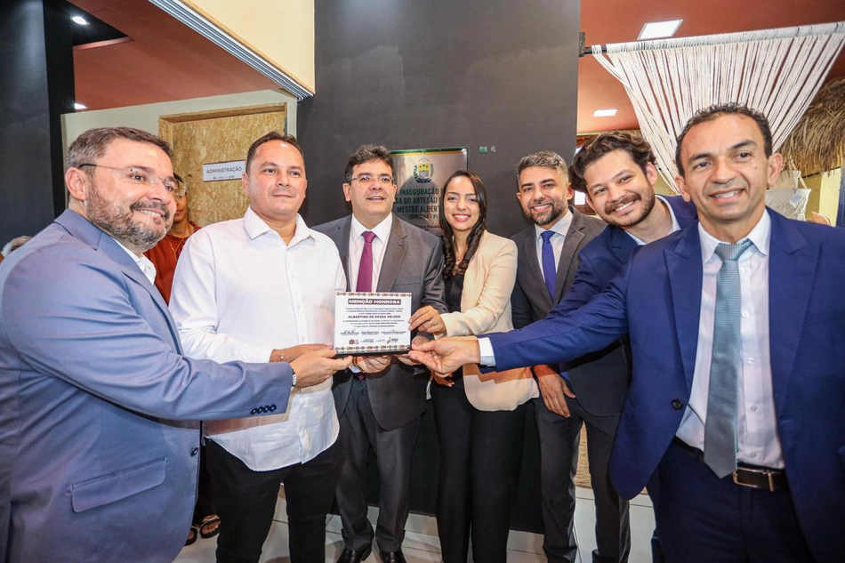 Rafael Fonteles inaugura Casa do Artesão em Teresina