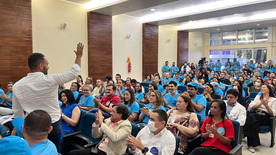 Movimento  Entre Nós: Comunicar é Cuidar , nas unidades de saúde