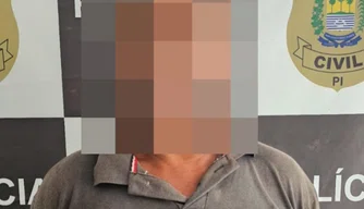 Foragido por homicídio há mais de 30 anos.