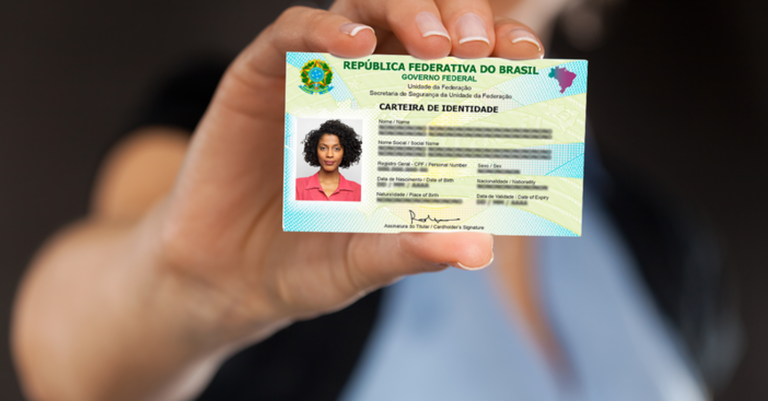 Carteira de Identidade Nacional.