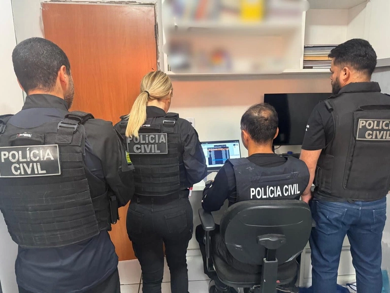 Polícia Federal e Polícia Civil prendem homem acusado de crimes sexuais contra crianças
