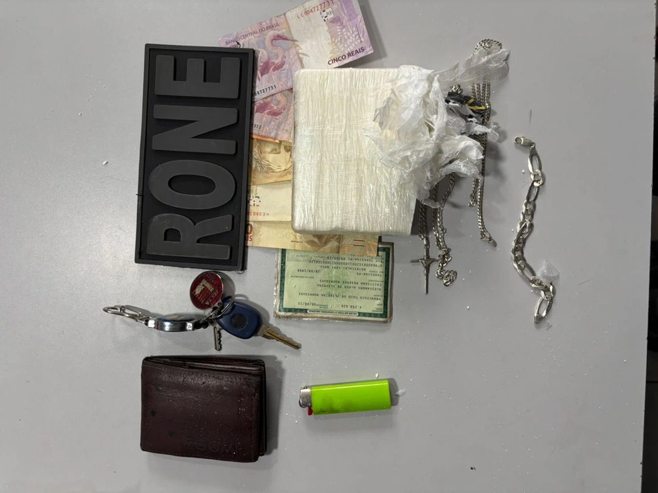 PM prende homem em posse de drogas[