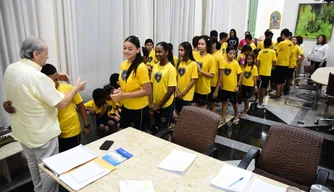 Crianças da Legião Boa Vontade (LBV)