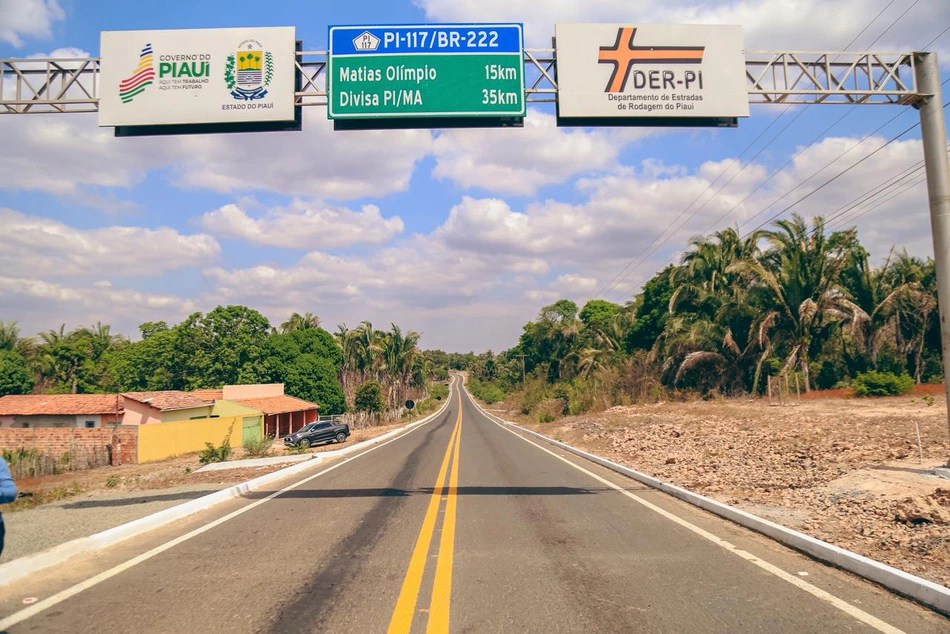 BR-222 pavimentada