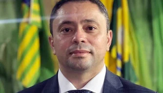 Prefeito de Vera Mendes (Carlos José da Silva)