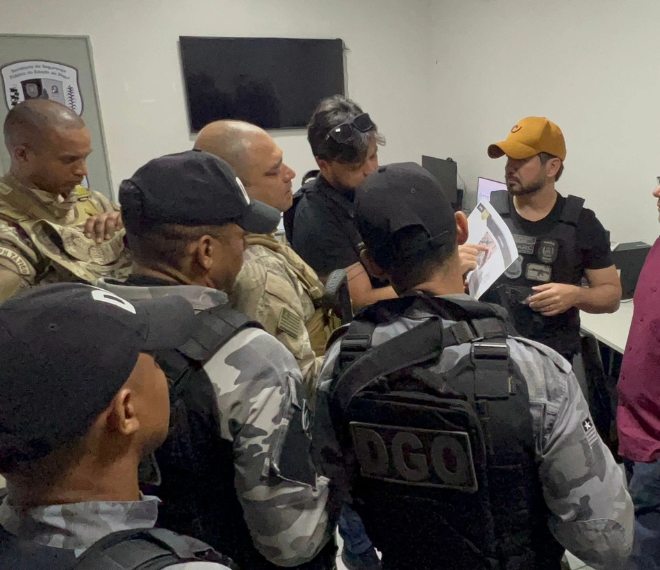 Policias Civis e Militar em operação na zona Sul de Teresina