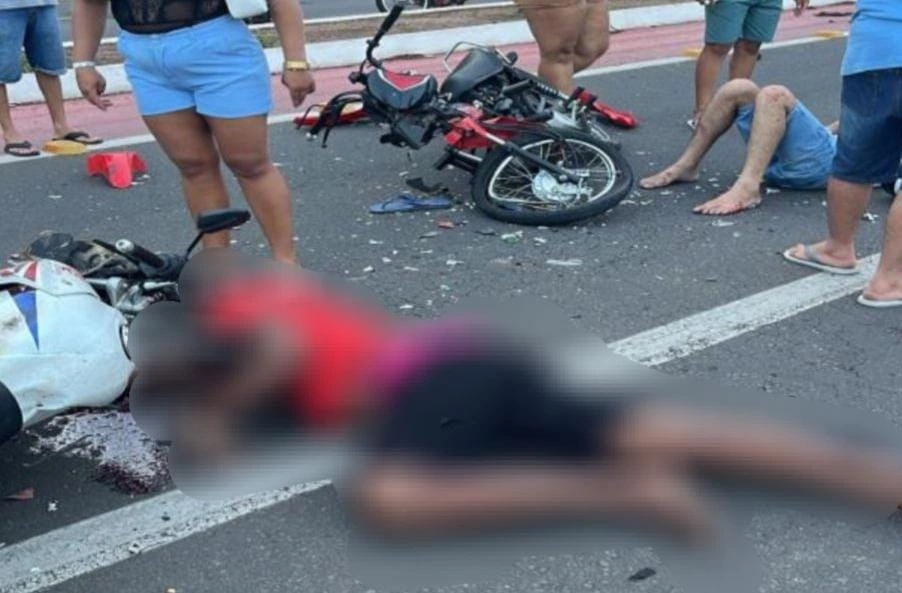 Colisão entre motocicletas em Timon