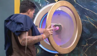 Pedro aperta botão e desiste do BBB 26