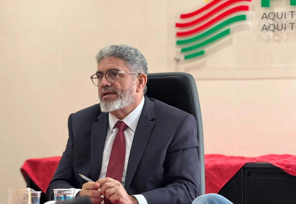 Secretario Antônio Luiz Soares Santos