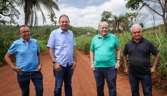 Obras nas comunidades rurais de Teresina