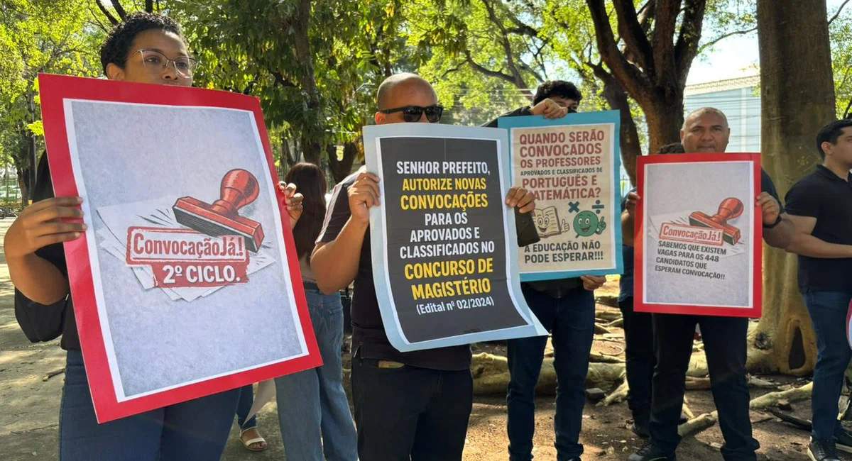 Assembleia dos professores da rede municipal de ensino