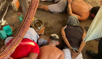 Dois homens são presos por tráfico de drogas em Parnaíba