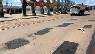 Obra em Esperantina
