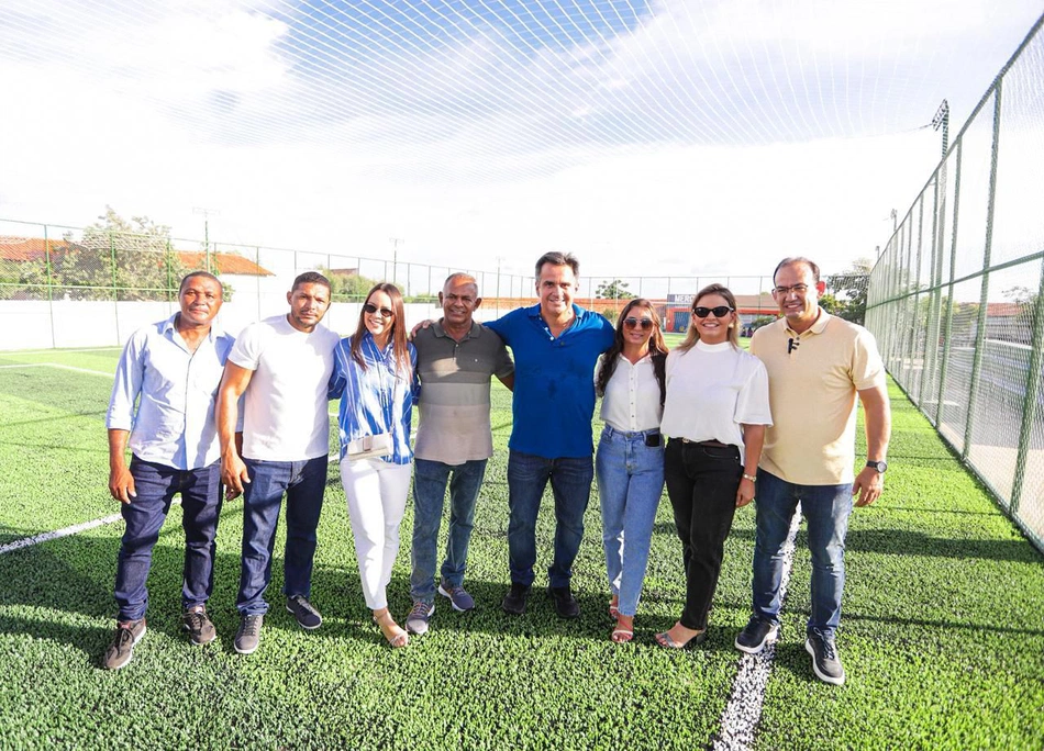 Ciro Nogueira inaugura campo e destina mais de R$ 2,8 milhões para São José do Peixe