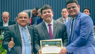 Governador Rafael Fonteles é homenageado com título de cidadão Florianense