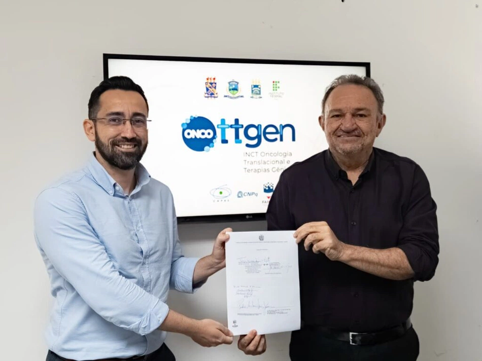 João Marcelo de Castro, professor da UFPI e coordenador do INCT ONCOTTGEN, ao lado do presidente da Fapepi