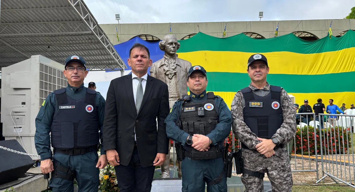 Solenidade Militar Alusiva ao Dia de Tiradentes
