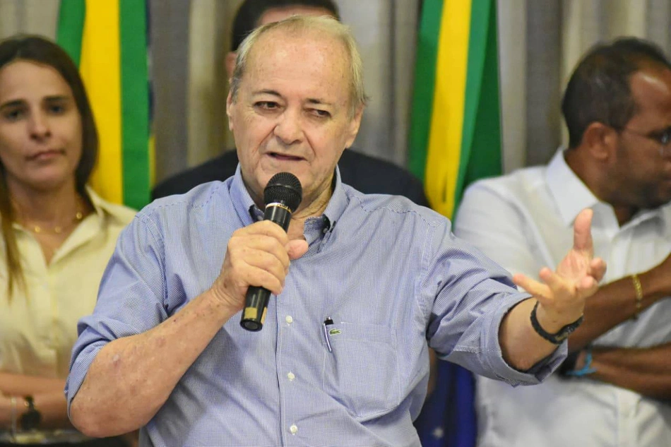 Prefeito Silvio Mendes
