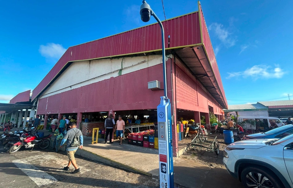 Nova Ceasa de Teresina recebe totem inteligente com botão de emergência