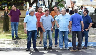 Silvio Mendes realiza visitas técnicas em obras de Teresina