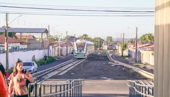 Governo do Piauí oferece metrô gratuito que atende cerca de 8 mil pessoas por dia em Teresina