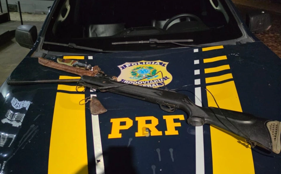 PRF apreende pistola calibre e espingarda durante fiscalizações em rodovias do Piauí
