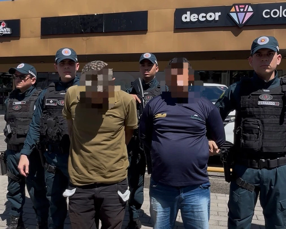 Polícia Militar prende dois acusados de roubo de ouro na zona Leste de Teresina