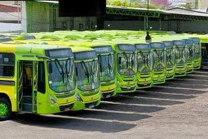 Transporte público opera com frota de sábado no Corpus Christi 