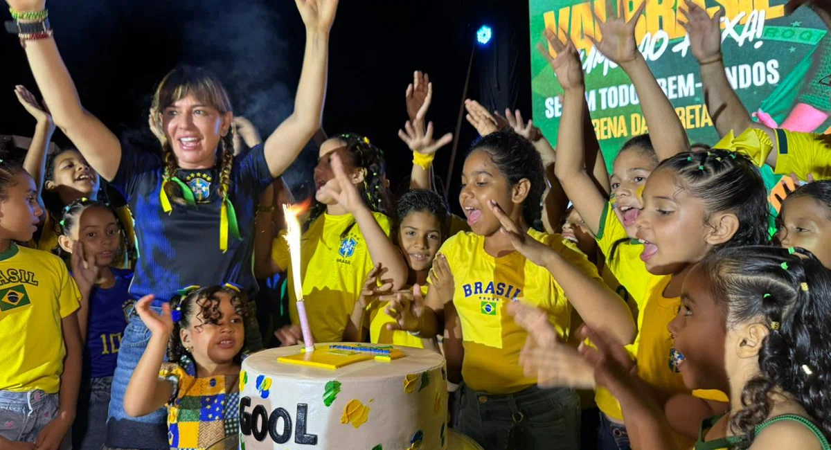 Prefeita Ivanária Sampaio comemora aniversário ao lado de amigos