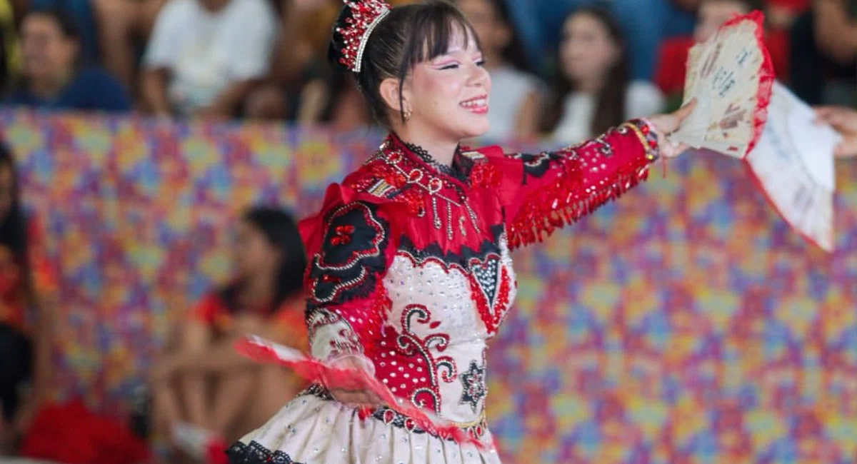 Prefeita Ivanária Sampaio prestigia 28º Arraiá do Povo em Joca Marques